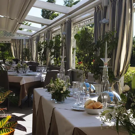 Hotel Savoia Regency