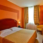 Savoia Regency 4*