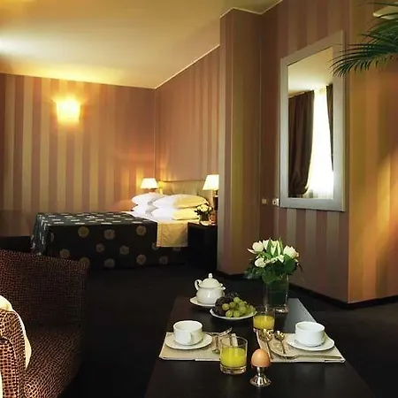 Hotell Savoia Regency 4*