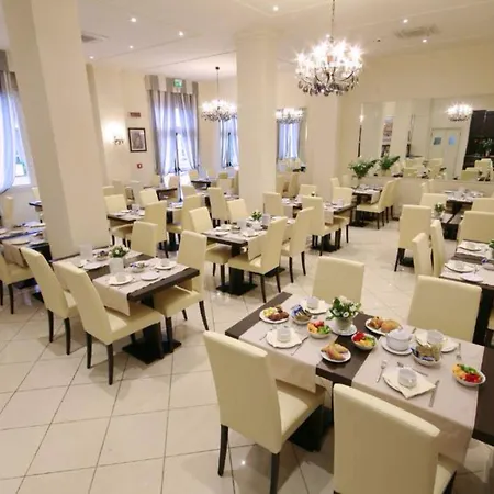 Savoia Regency Hotell 4*