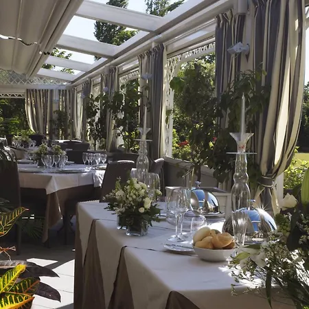 Savoia Regency Hotel 4*