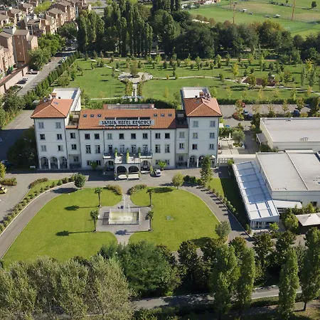 Hotell Savoia Regency 4*