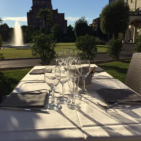 Savoia Regency Hotel Bologne