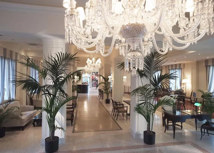 Savoia Regency Ξενοδοχείο 4*