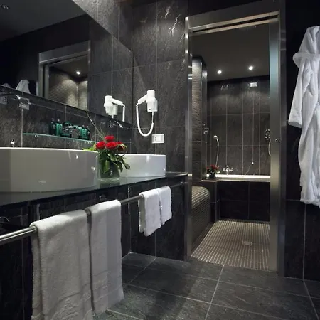 Savoia Regency Hotel