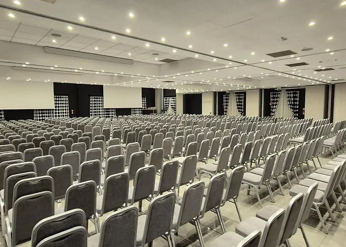 사보이아 리젠시 호텔 4*